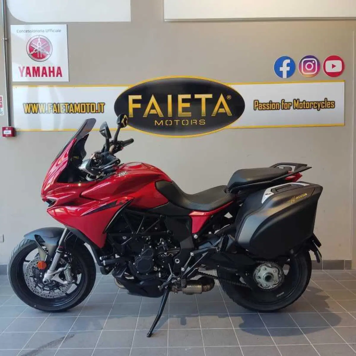 MV Agusta Turismo Veloce 800 R (2023 - 26)