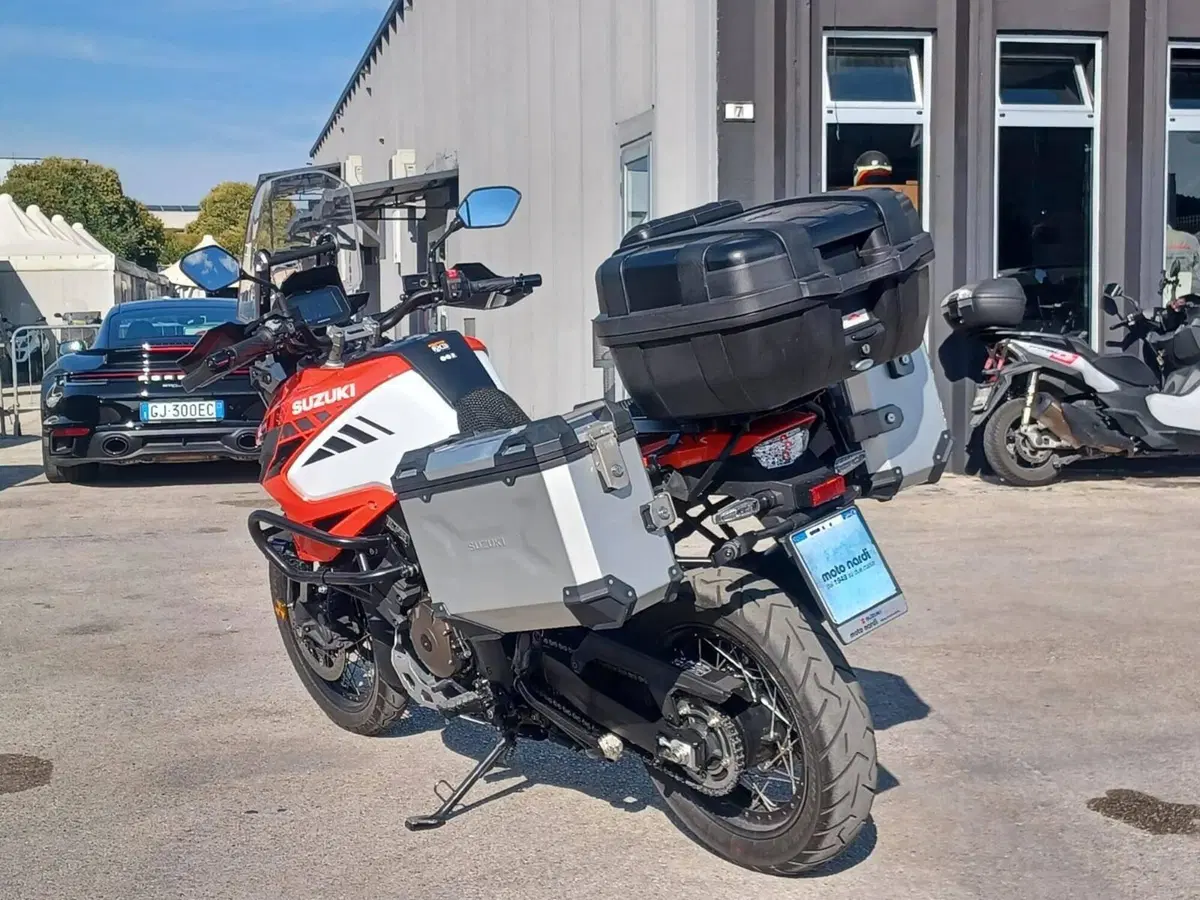 Suzuki V-Strom 1050XT (2020 - 23) (3)