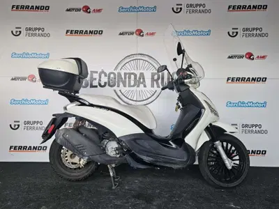 Piaggio Beverly 300 ABS-ASR (2021 - 25) usata