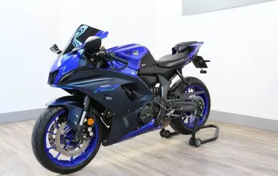 Yamaha YZF R7 (2021 - 25) usata