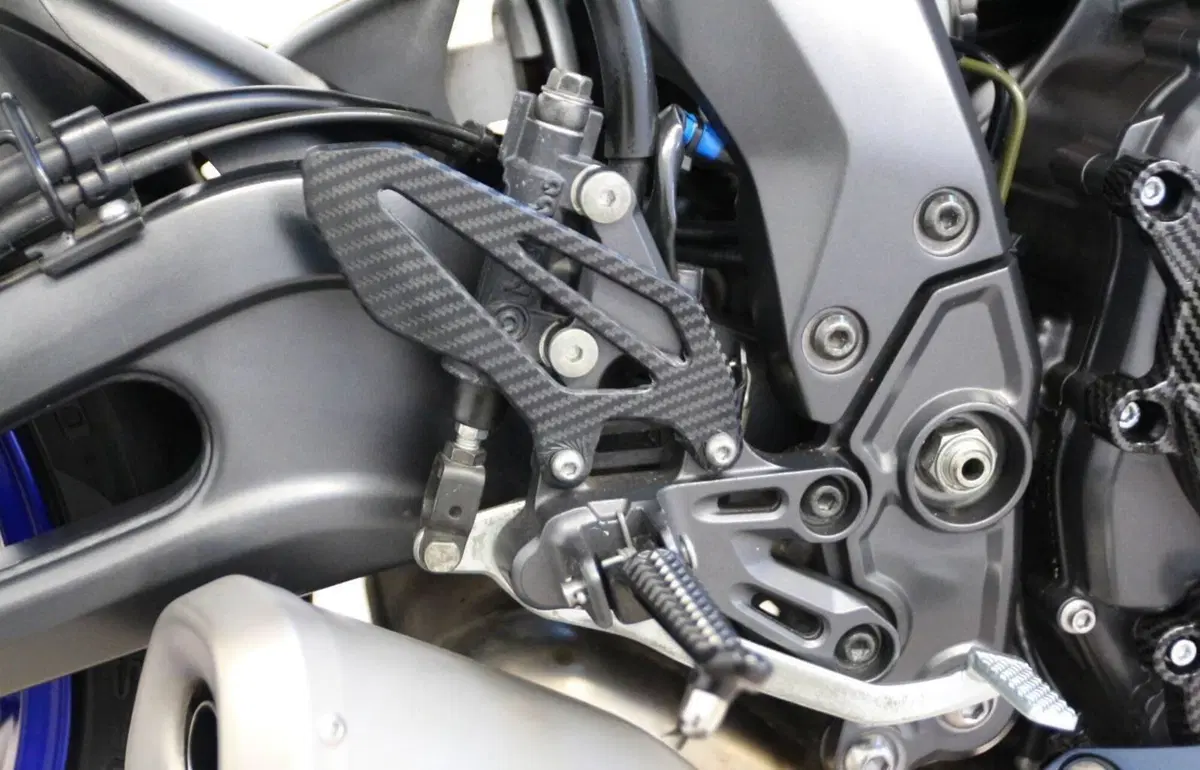 Yamaha YZF R7 (2021 - 25) (13)