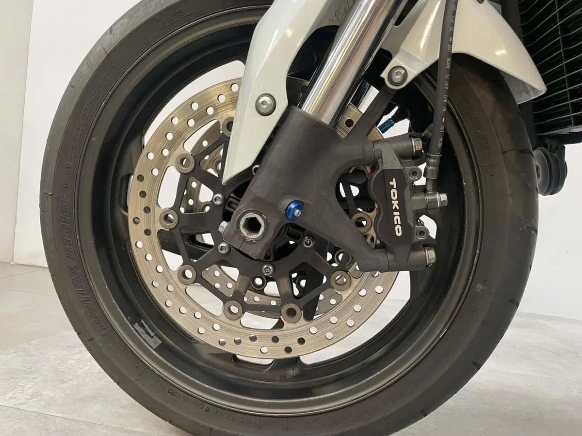 Honda CB 1000 R (2008 - 10) (8)