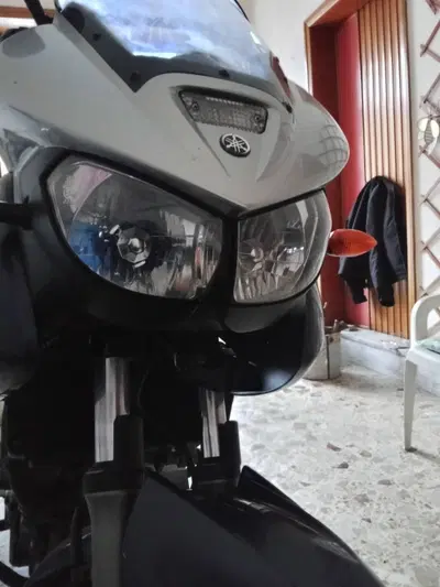 Yamaha TDM 900 (2002 - 14) usata