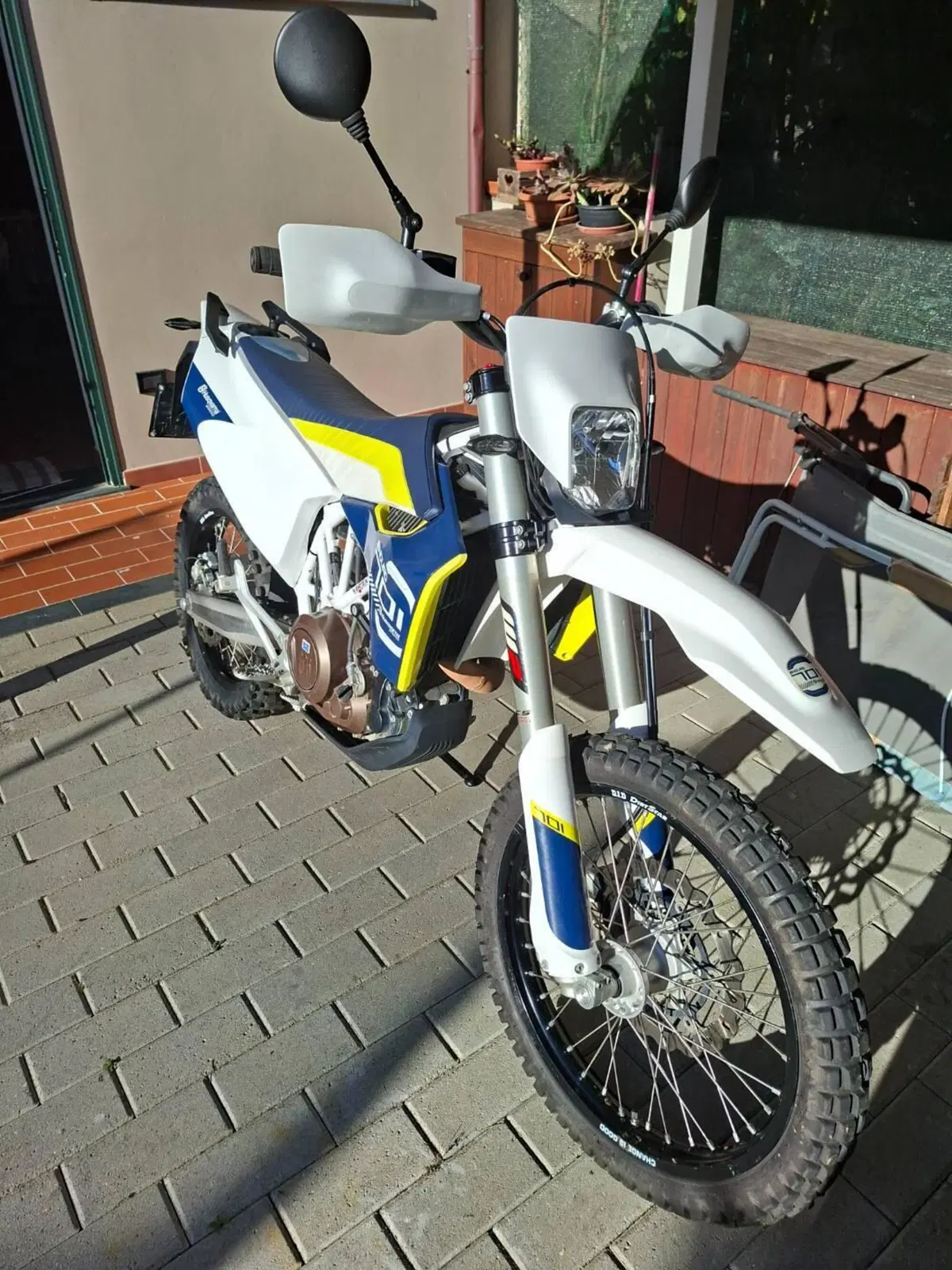 Husqvarna 701 Enduro (2016)