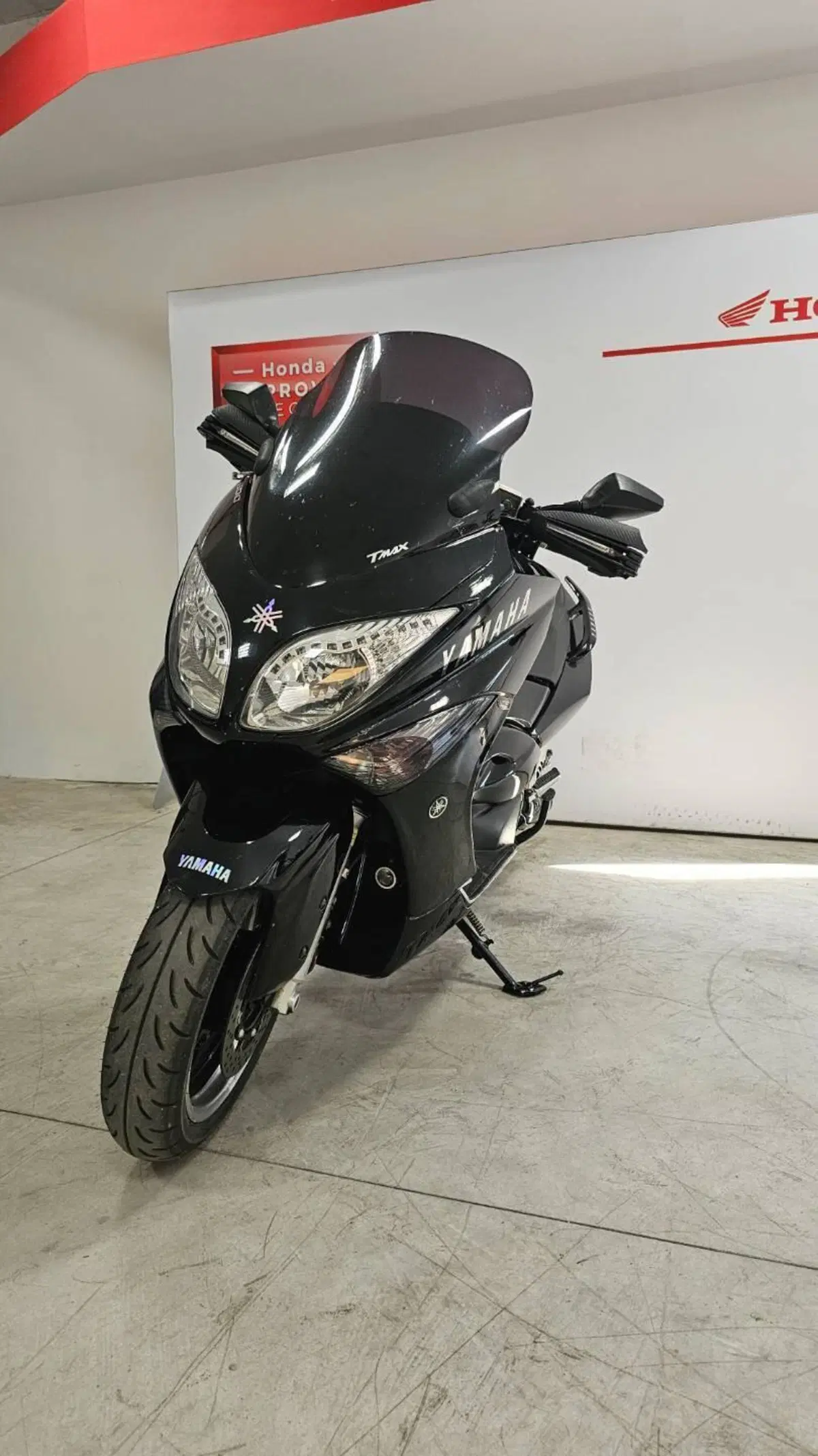 Yamaha T-Max 500 (2008 - 12) (3)