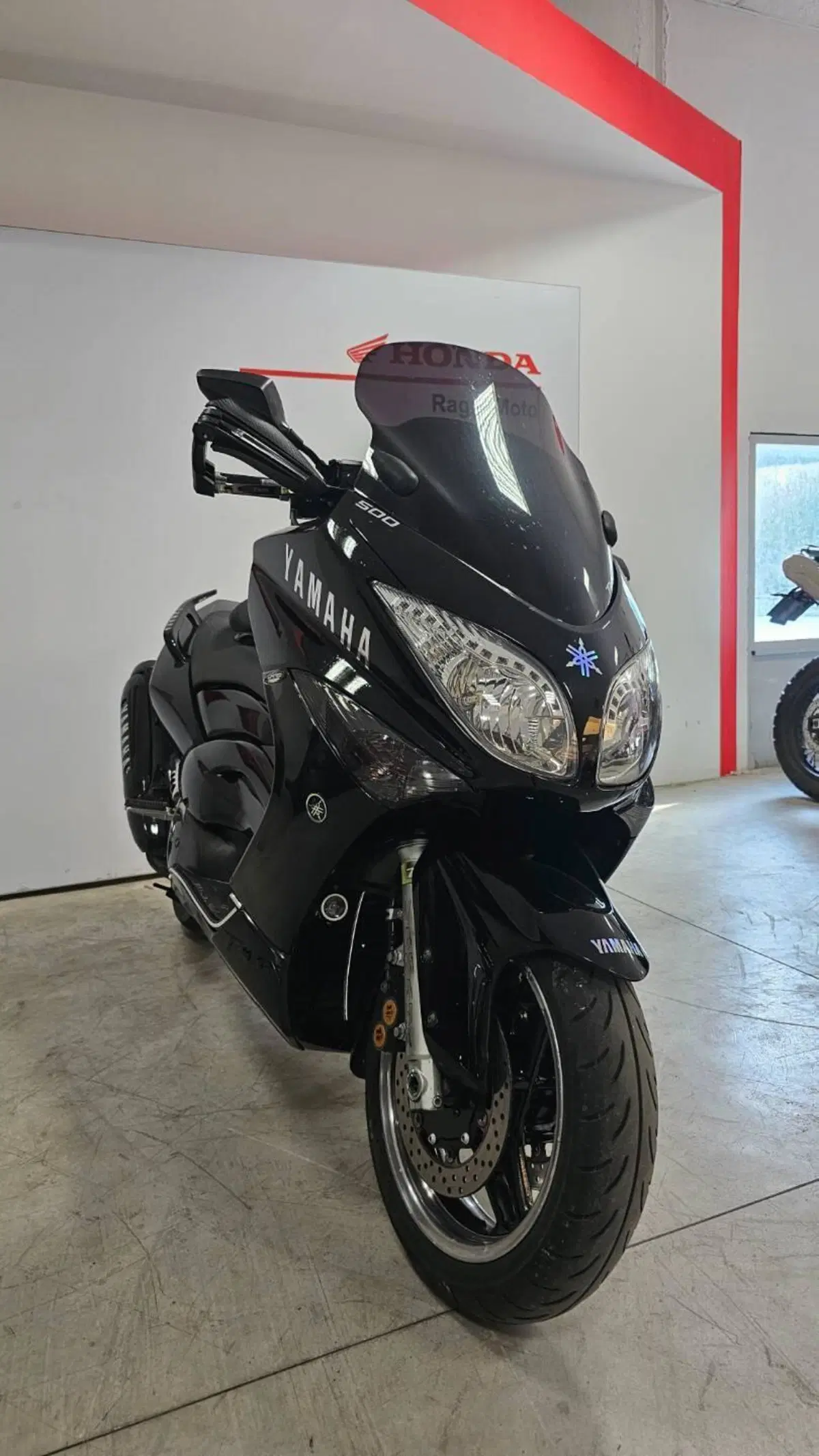 Yamaha T-Max 500 (2008 - 12) (4)