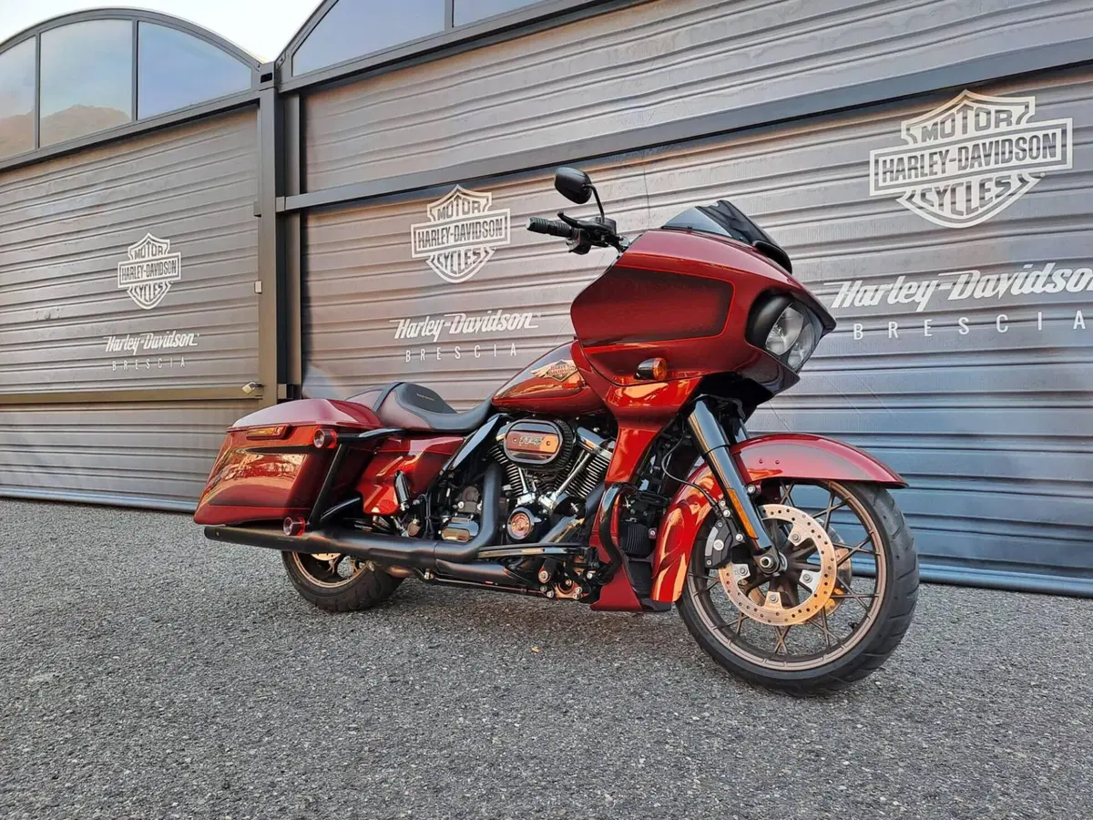 Harley-Davidson Road Glide Special Anniversary (2023) (6)