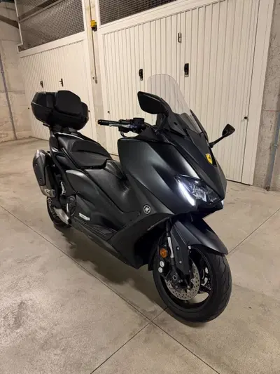 Yamaha T-Max 560 (2020 - 21) usata