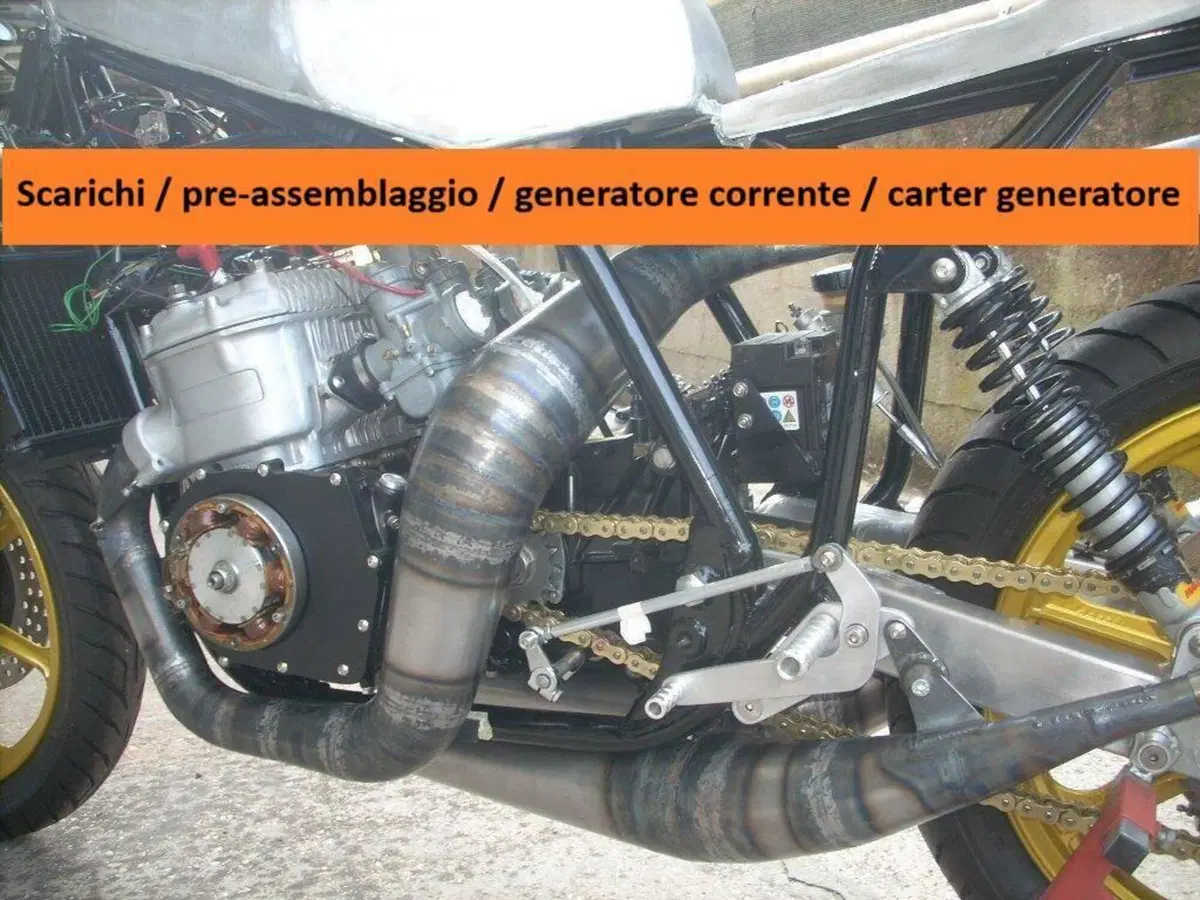 Suzuki gt 750 replica TR 750 1974/1975 (11)
