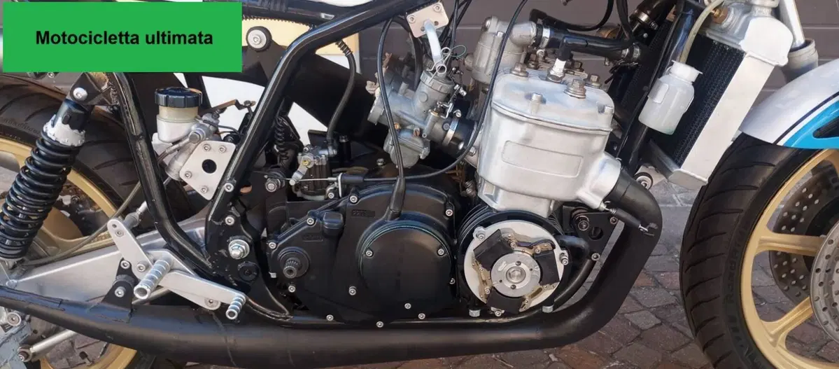 Suzuki gt 750 replica TR 750 1974/1975 (15)