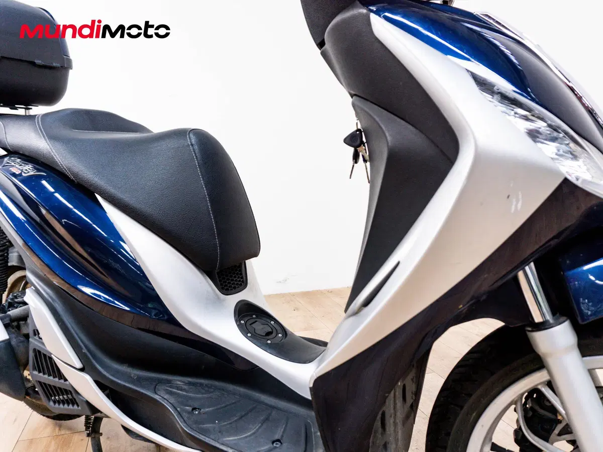 Piaggio Medley 150 ABS (2016 - 19) (5)