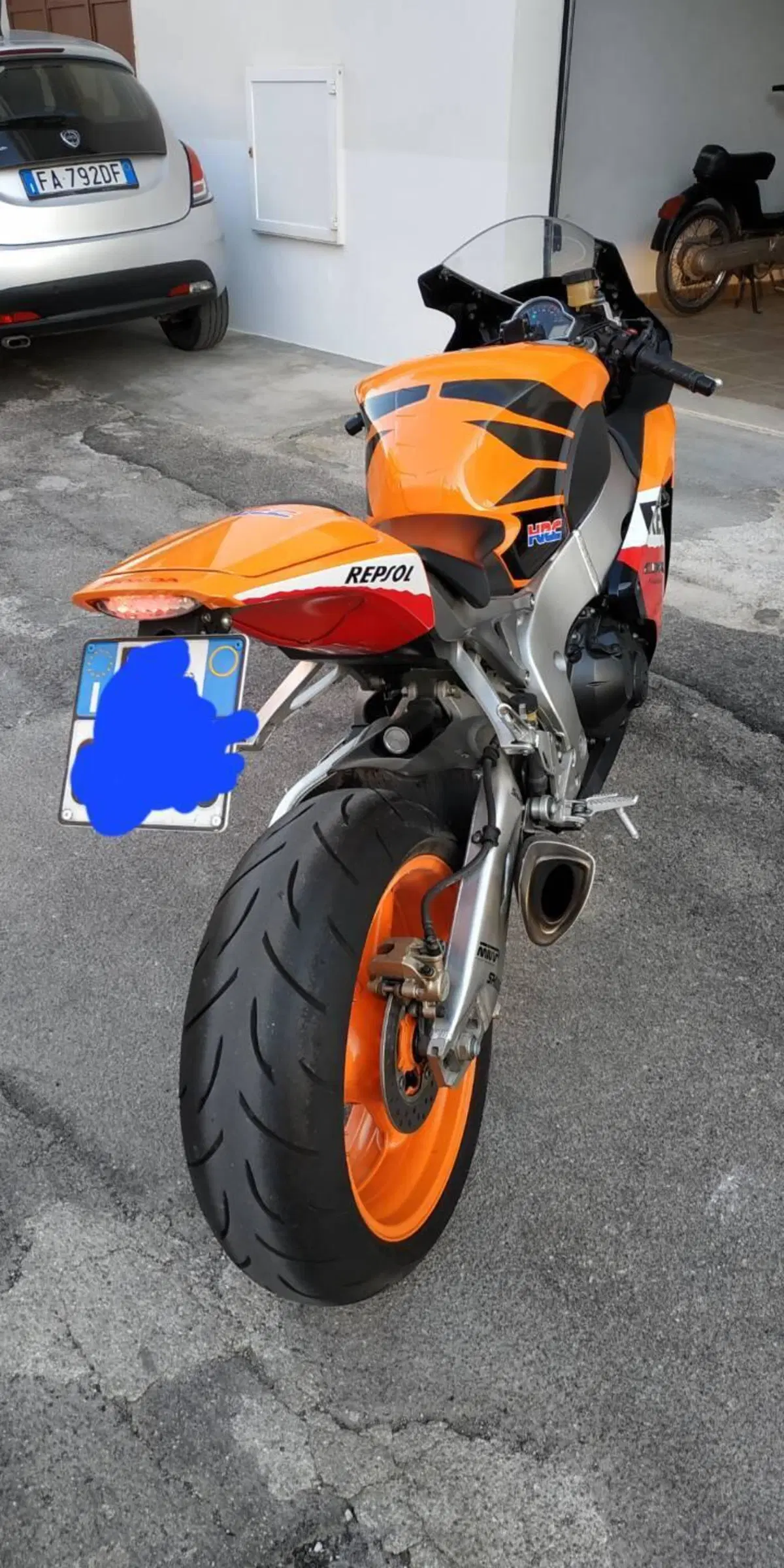 Honda CBR 1000 RR Fireblade (2008 - 11) (3)