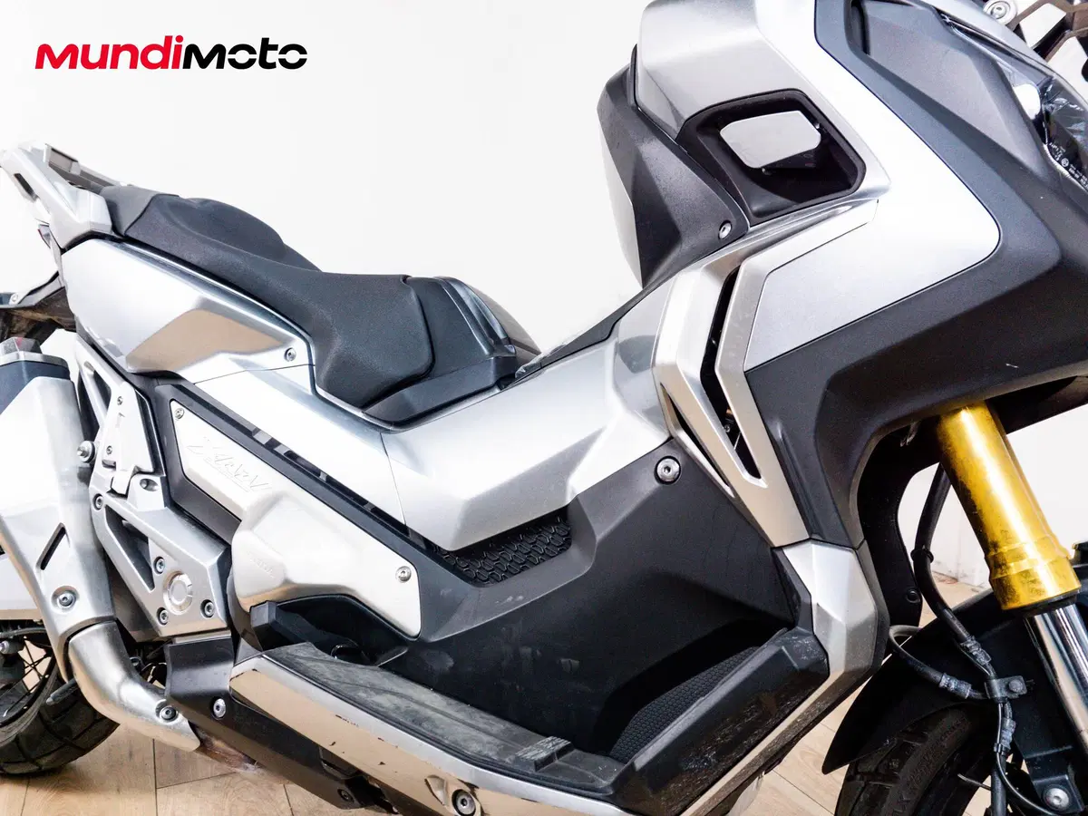Honda X-ADV 750 (2017) (5)