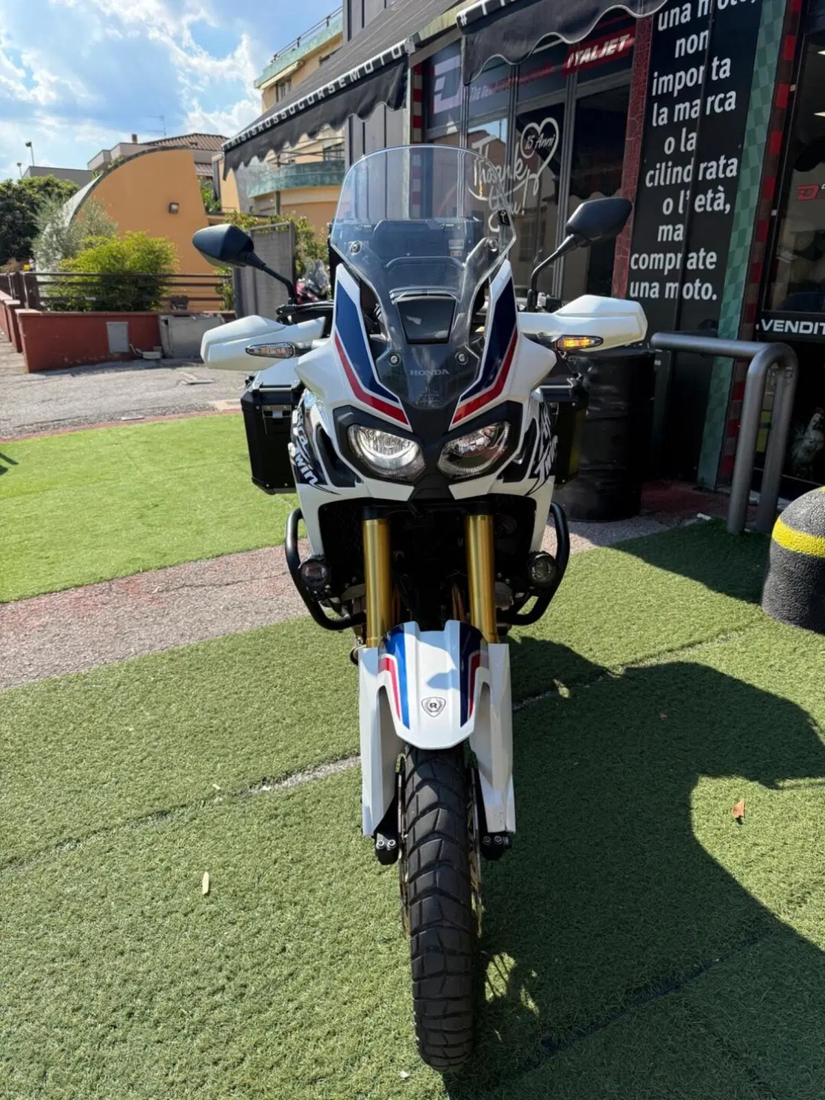 Honda Africa Twin CRF 1000L (2016 - 17) (7)