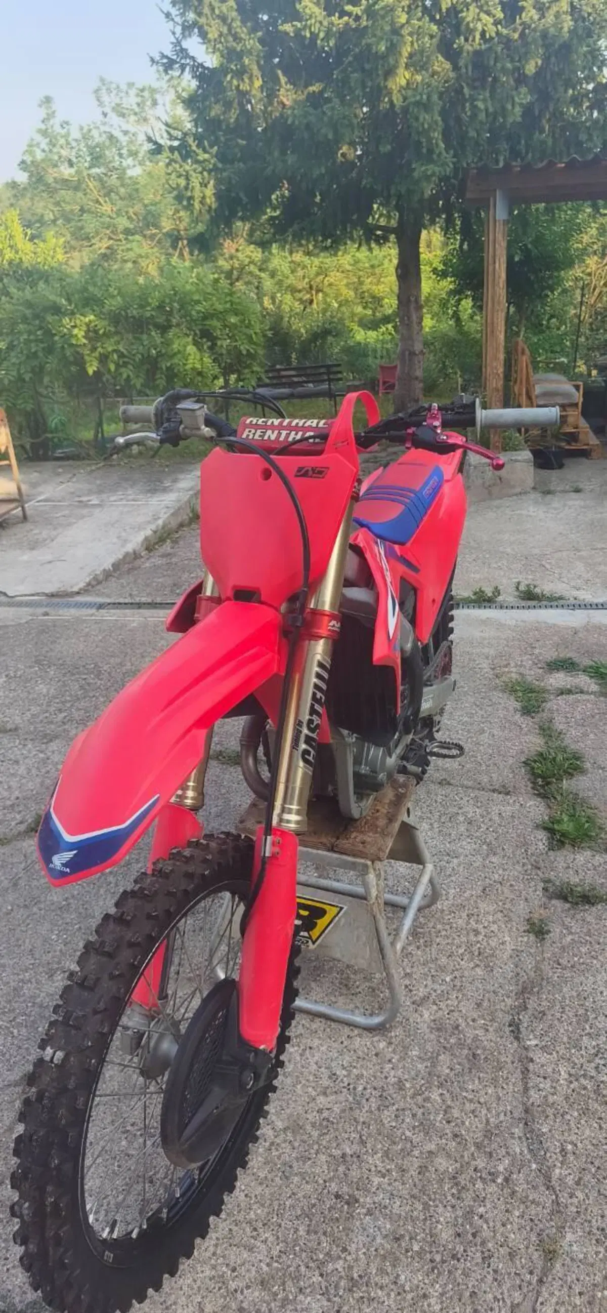 Honda CRF 250R (2023) (4)