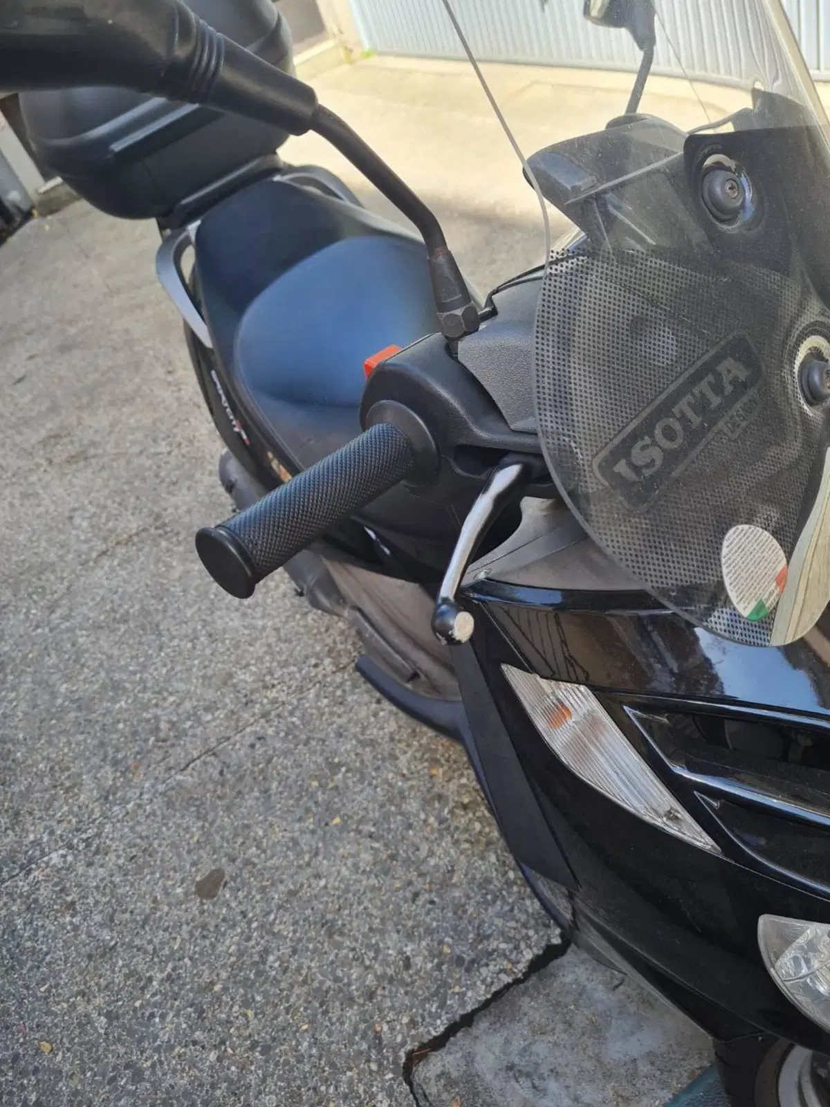 Aprilia Sportcity 125 (2004 - 08) (6)