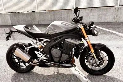 Triumph Speed Triple 1200 RS (2021 - 24) usata