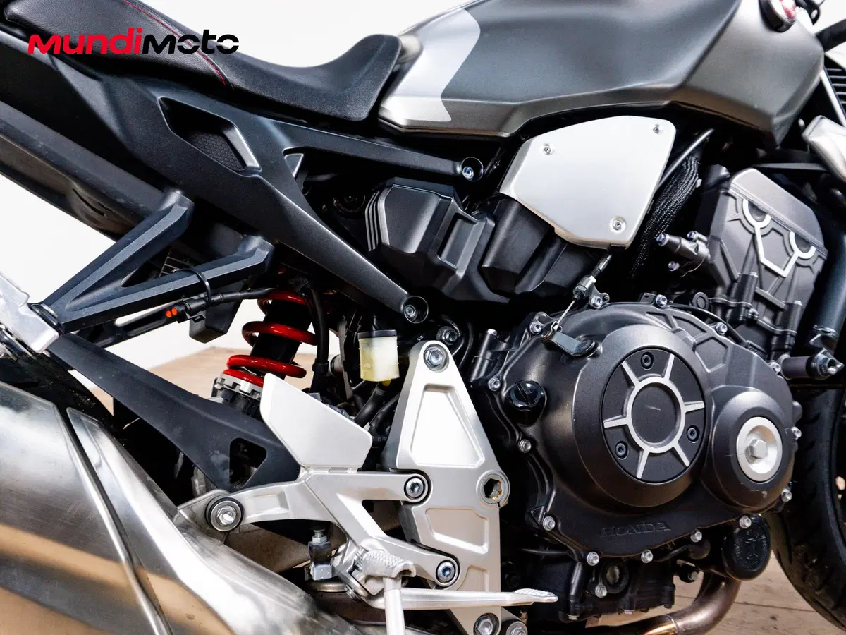 Honda CB 1000 R ABS (2011 - 17) (4)