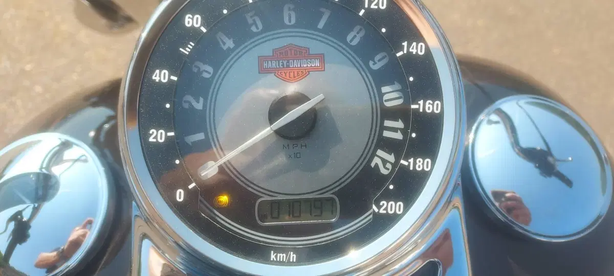 Harley-Davidson 1690 Heritage Classic (2011 - 17) - FLSTC (5)