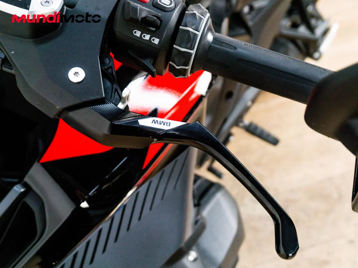 Bmw R 1300 R (2026 - 27) (18)