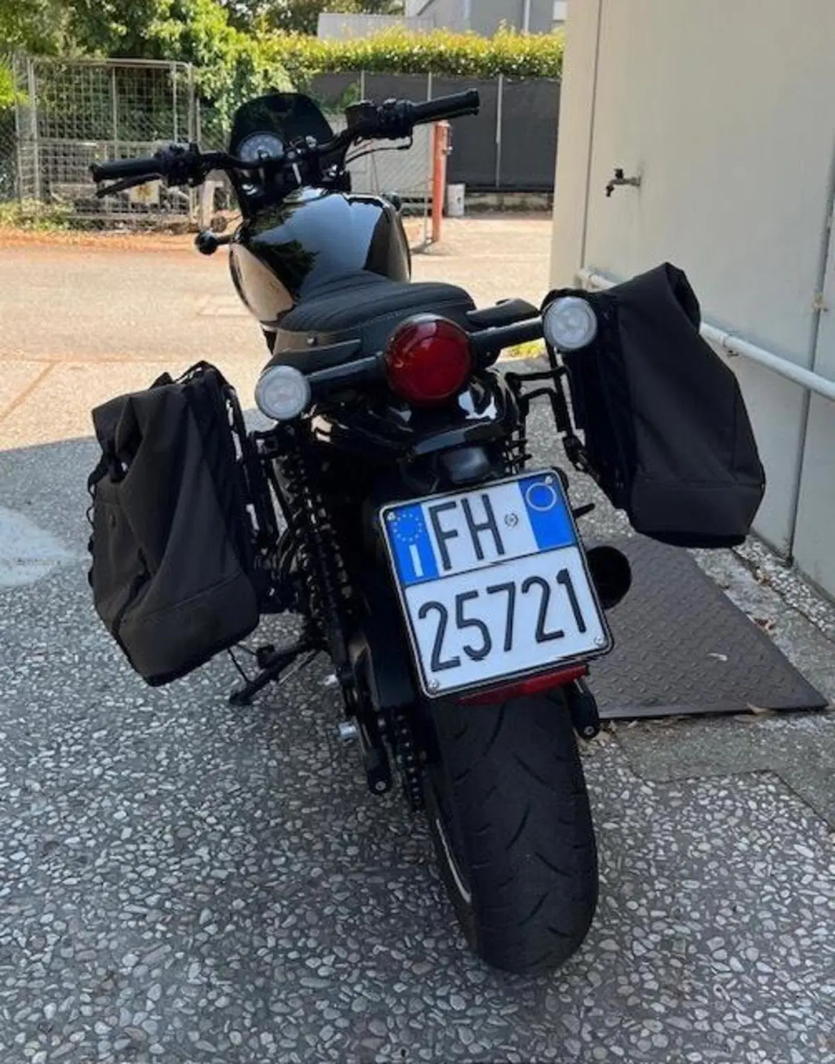 Royal Enfield HNTR 350 (2022 - 26) (3)