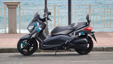Yamaha X-Max 250 Sport (2011 - 13) usata