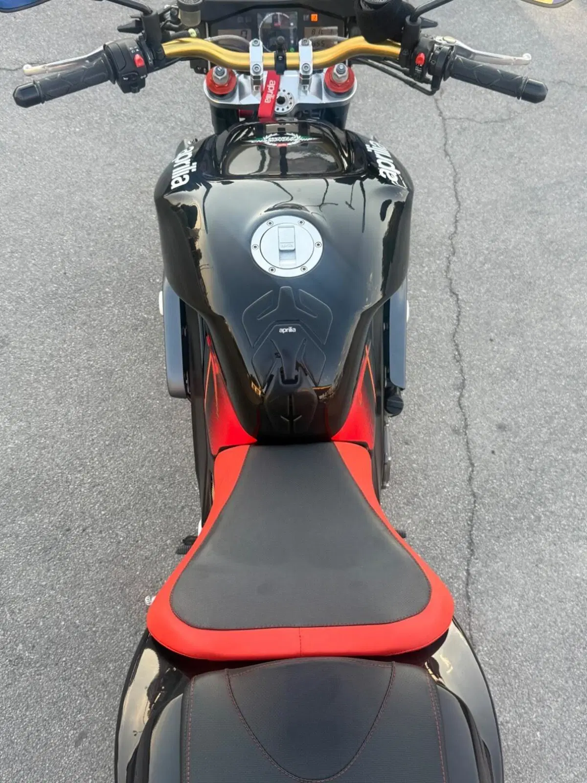Aprilia Tuono 1000 (2003 - 04) (7)