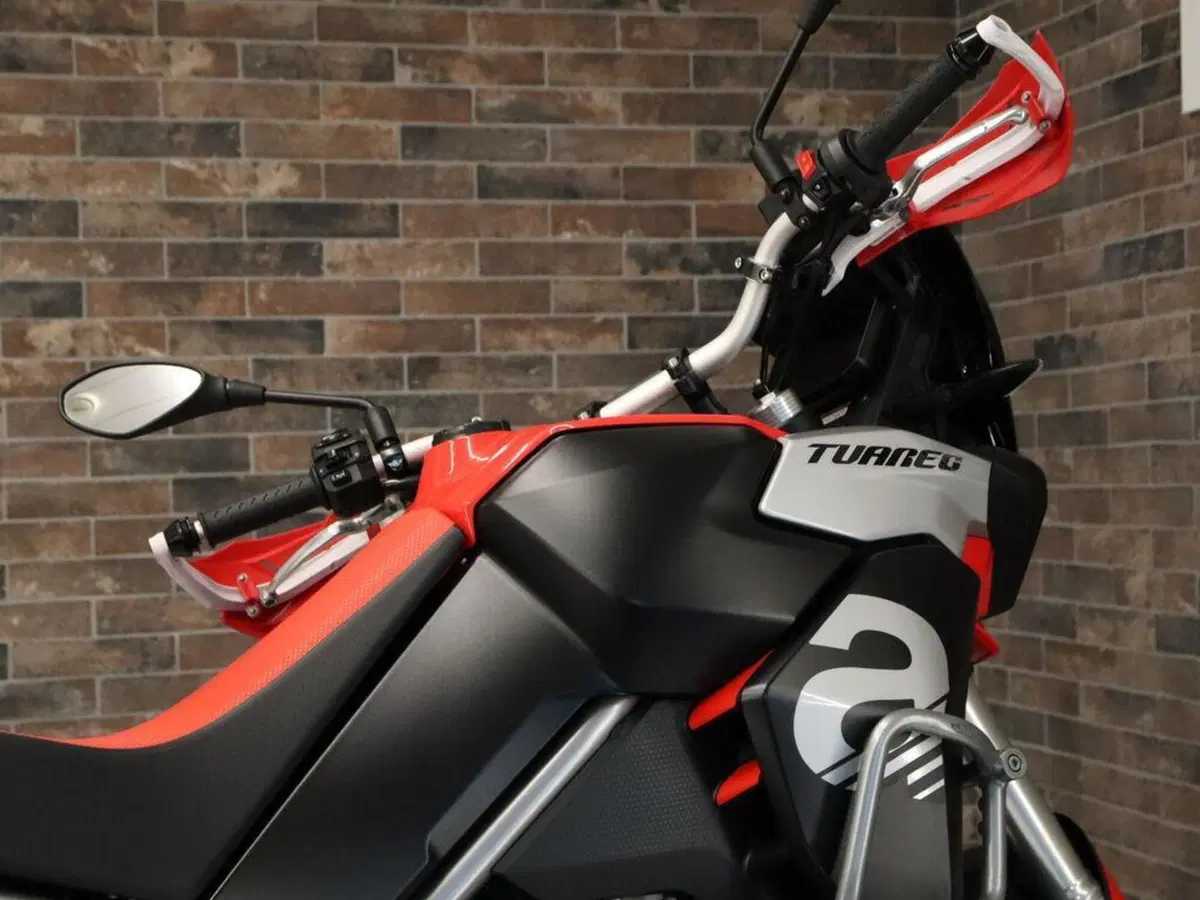 Aprilia Tuareg 660 (2022 - 24) (13)