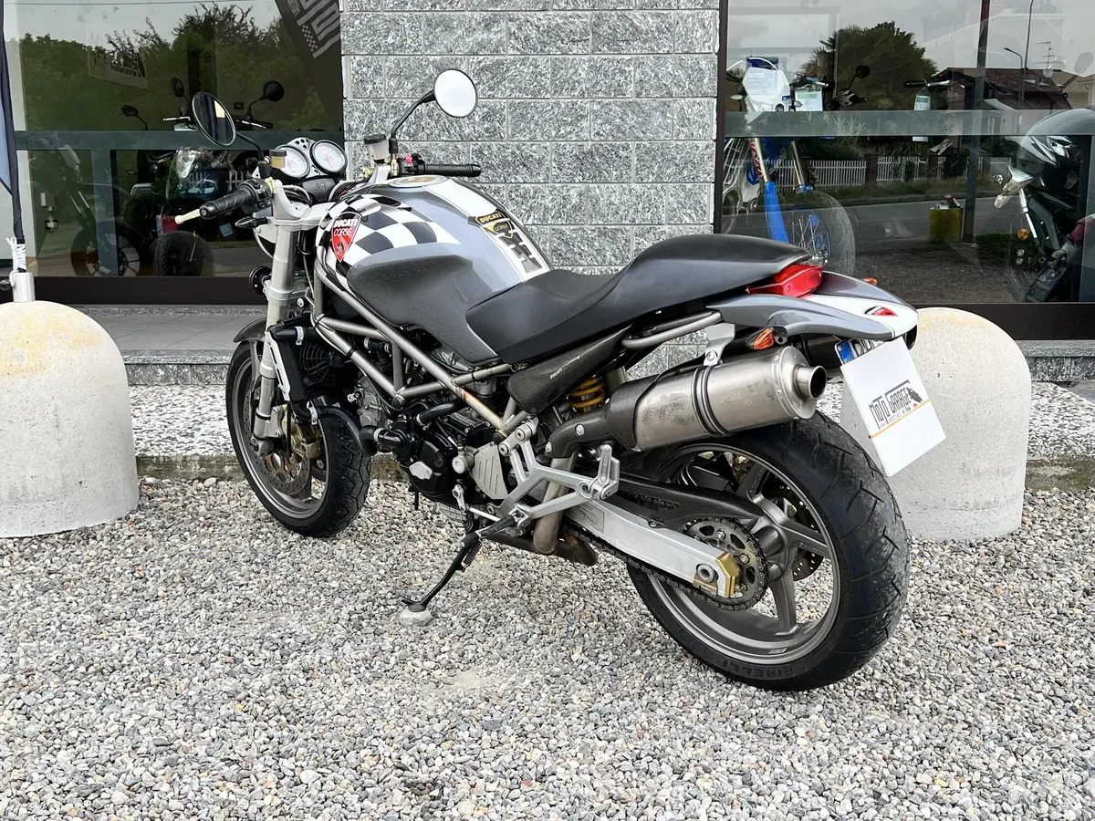 Ducati Monster S4 (2001 - 03) (5)