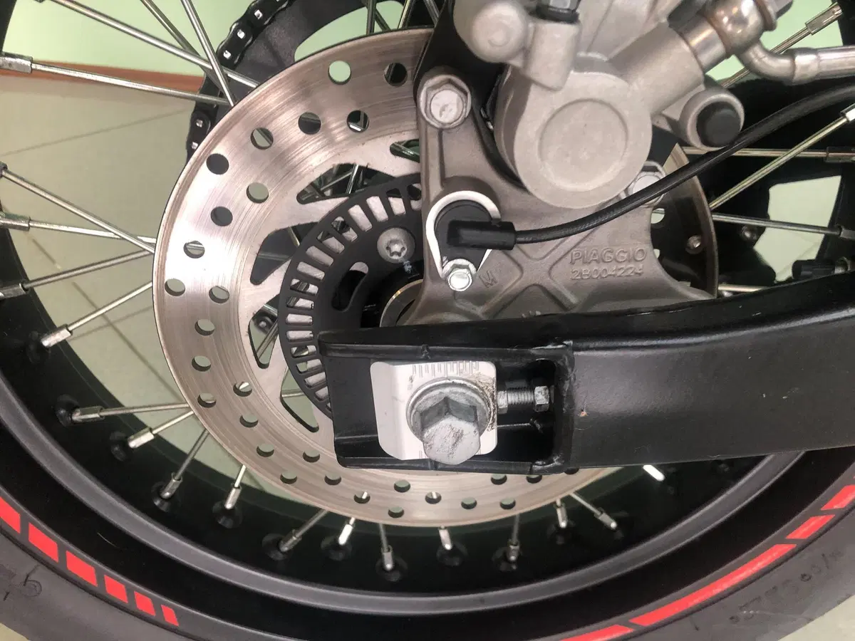 Aprilia SX 125 (2021 - 24) (6)