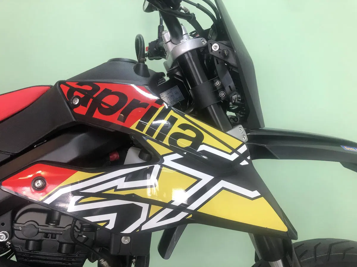 Aprilia SX 125 (2021 - 24) (15)