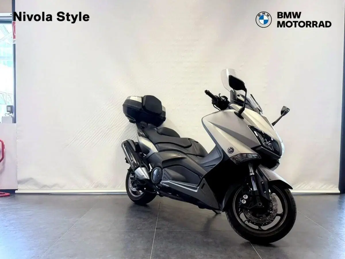 Yamaha T-Max 530 ABS (2015 - 17) (2)