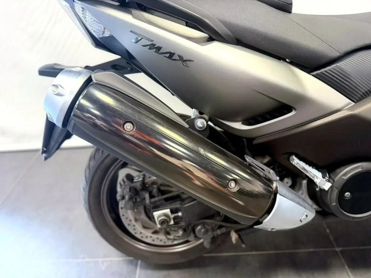 Yamaha T-Max 530 ABS (2015 - 17) (7)