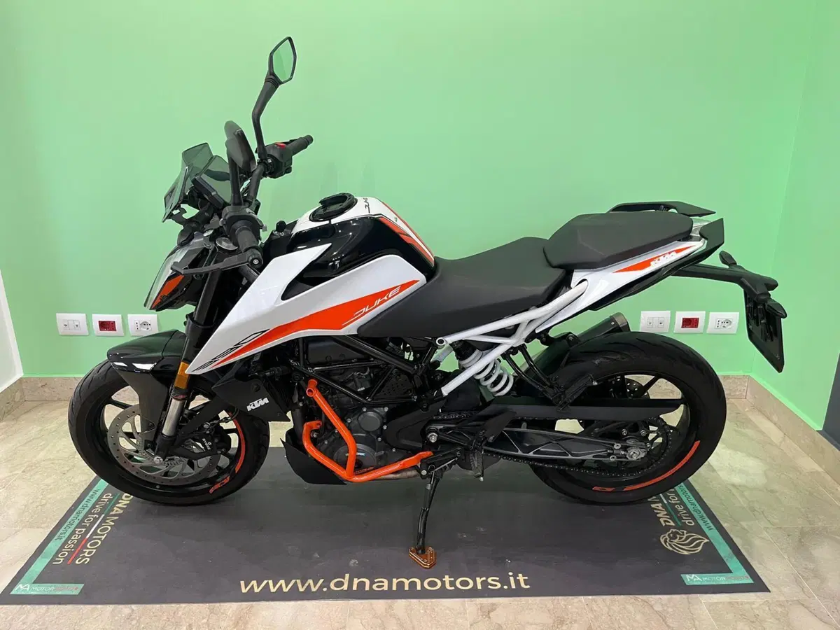 KTM 390 Duke (2021 - 23) (4)