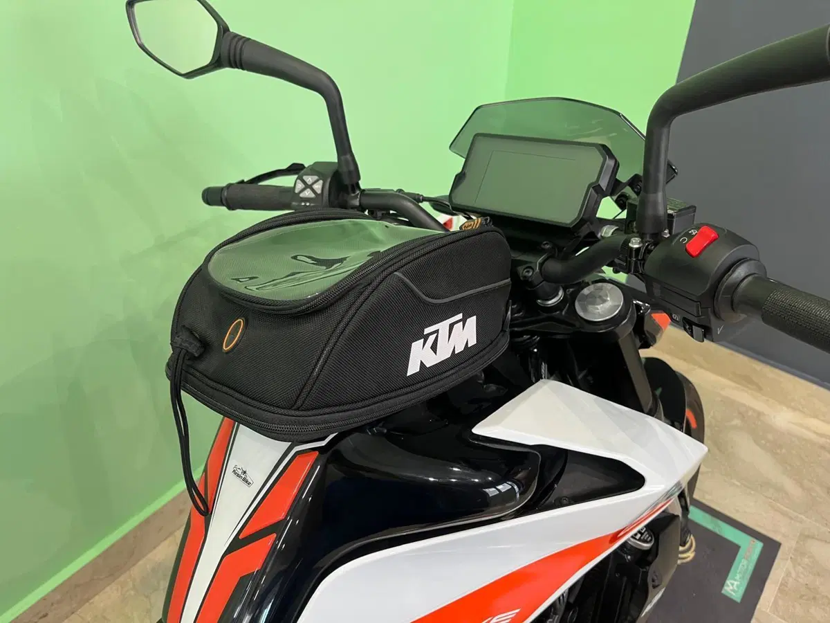 KTM 390 Duke (2021 - 23) (9)