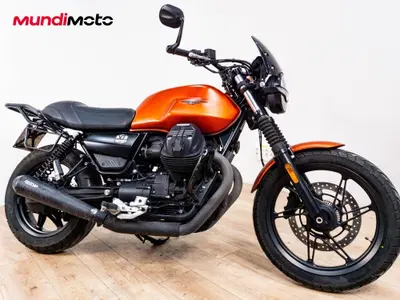 Moto Guzzi V7 Stone Centenario (2021 - 22) usata