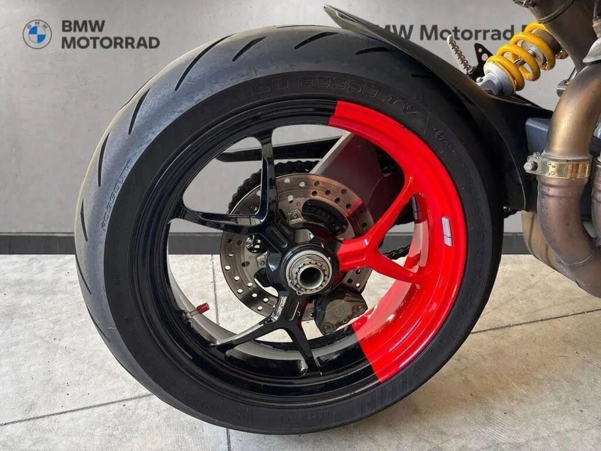 Ducati Hypermotard 950 RVE (2022 - 25) (6)