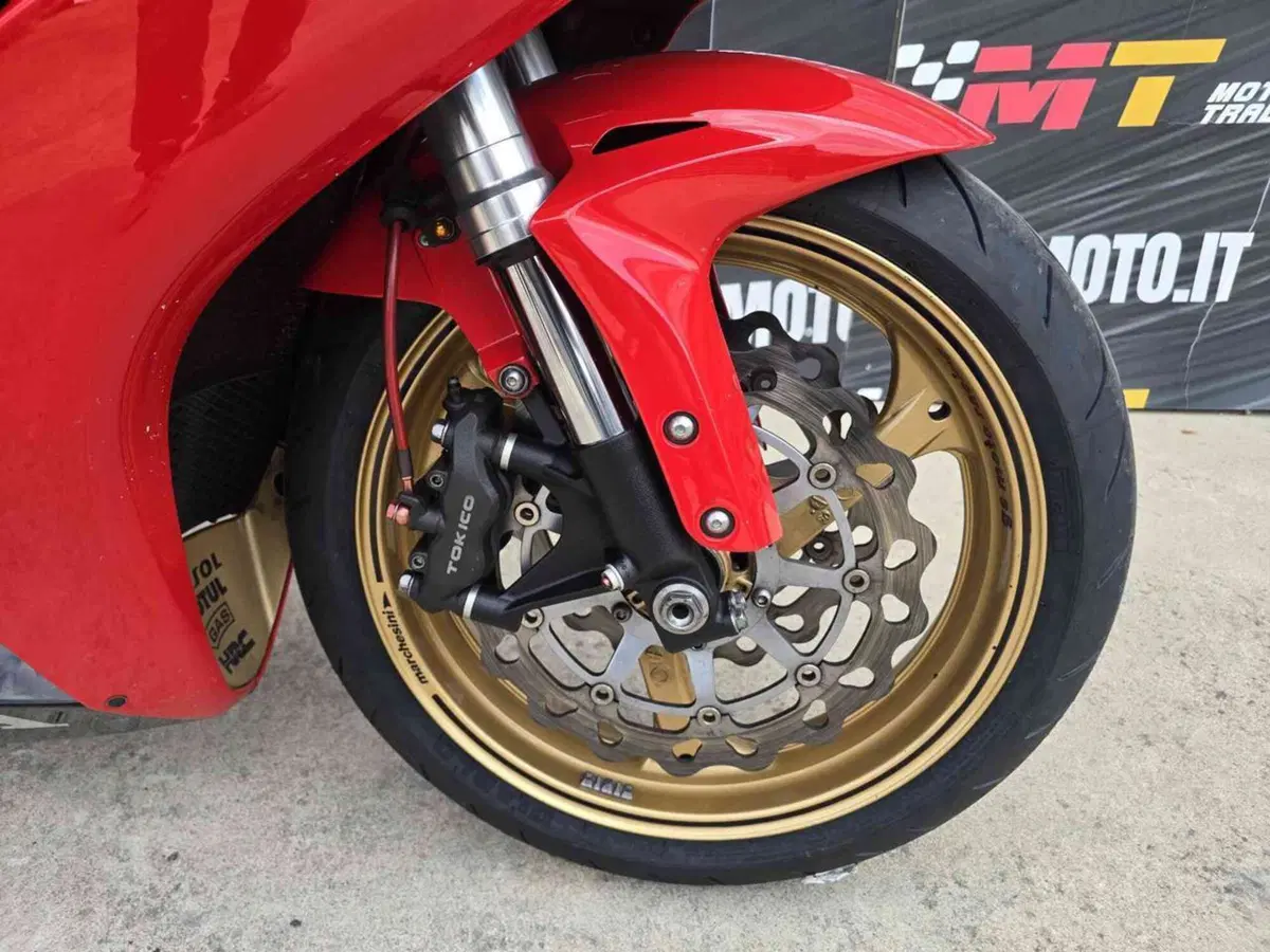Honda CBR 1000 RR Fireblade (2006 - 07) (11)