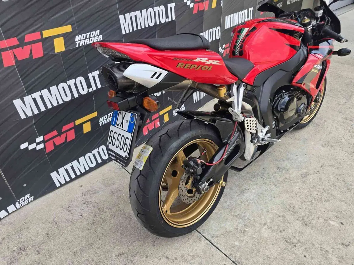 Honda CBR 1000 RR Fireblade (2006 - 07) (4)