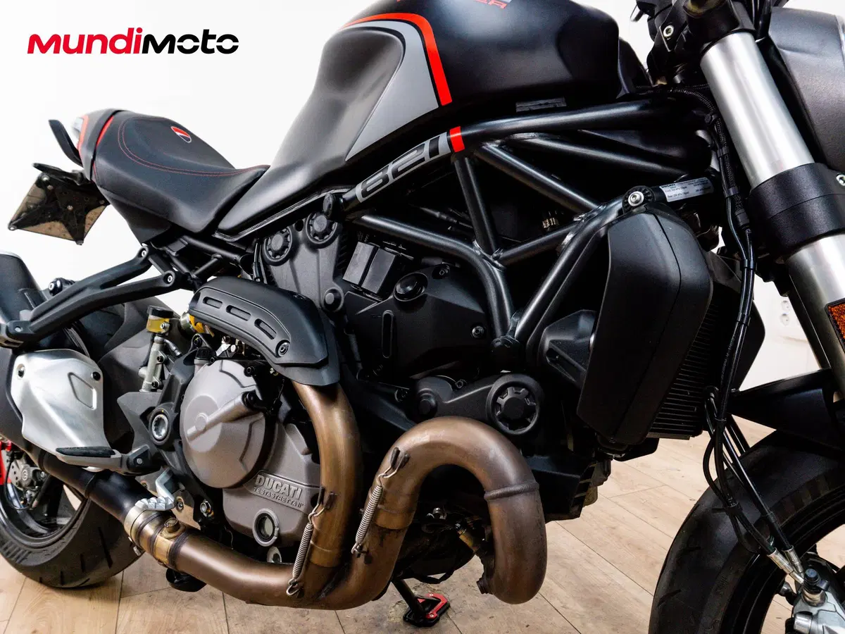Ducati Monster 821 (2018 - 20) (5)
