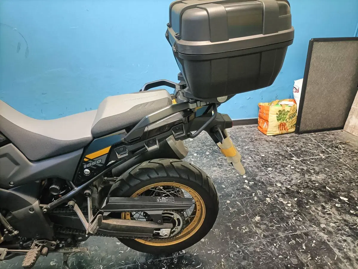 Suzuki V-Strom 1050XT (2020 - 23) (3)
