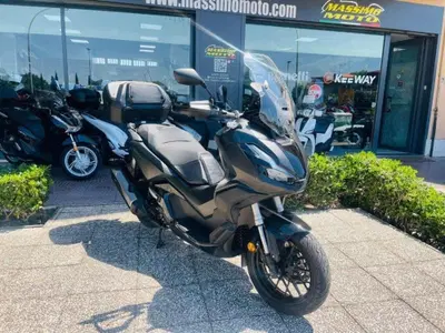 Honda ADV 350 (2022 - 24) usata