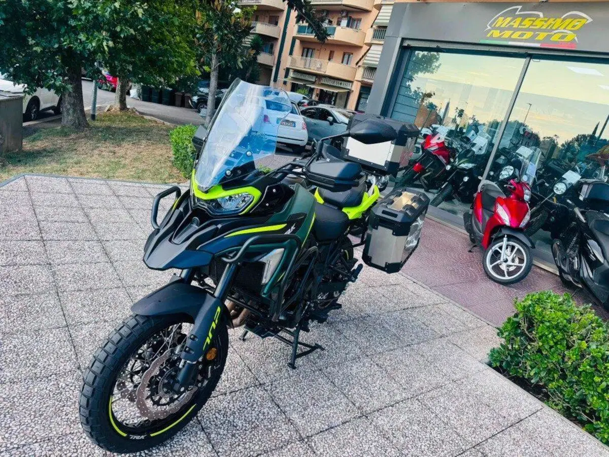 Benelli TRK 702X (2026) (2)