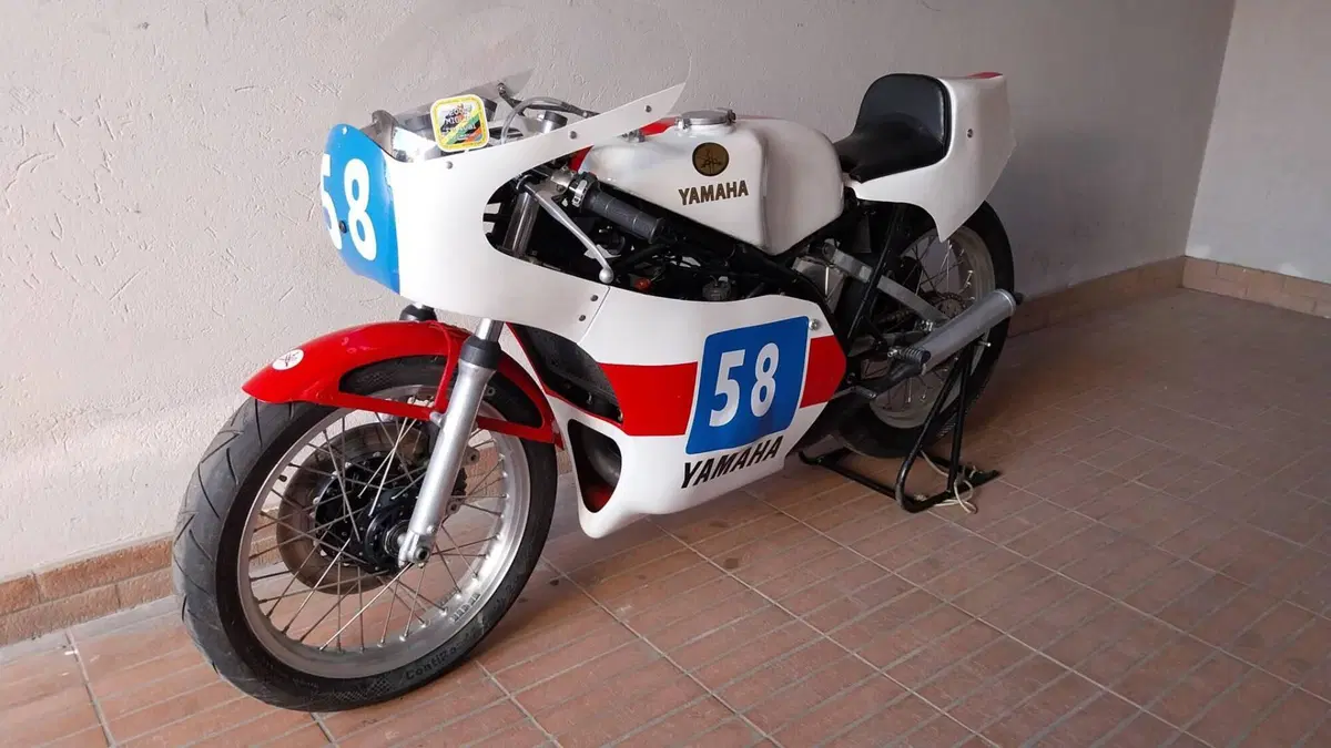 Yamaha TZ350H  (3)