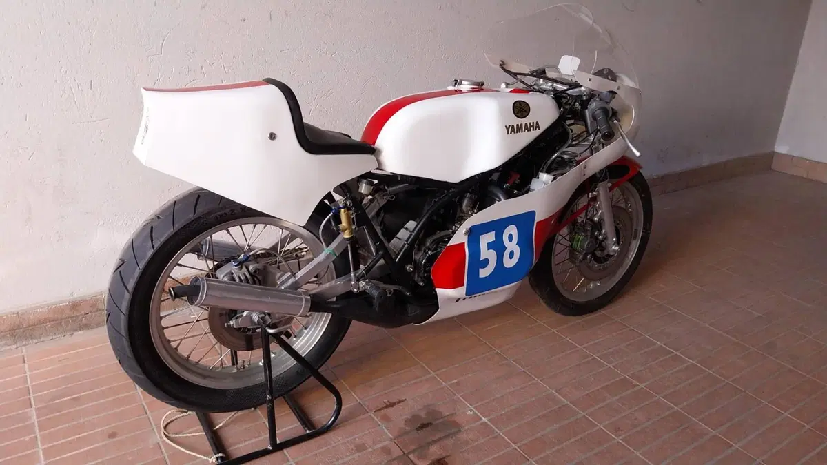 Yamaha TZ350H  (4)