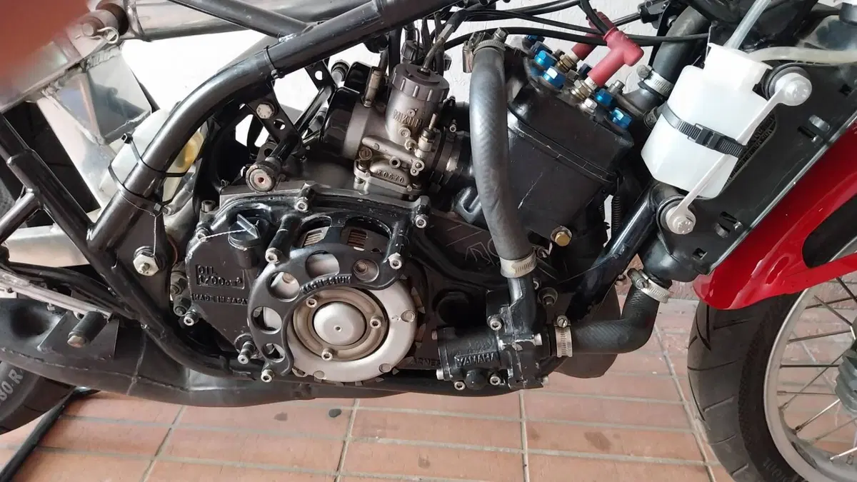 Yamaha TZ350H  (7)