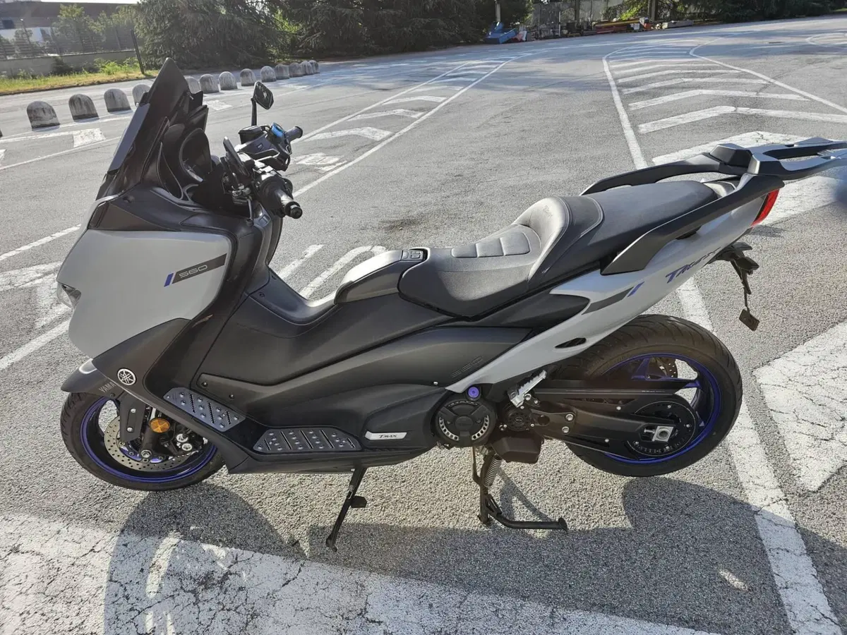 Yamaha T-Max 560 Tech Max (2020)