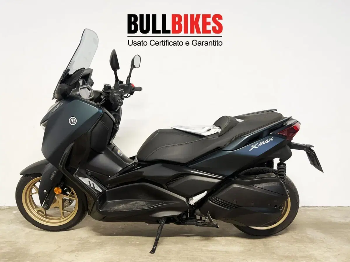 Yamaha X-Max 300 Tech Max (2021 - 24) (4)