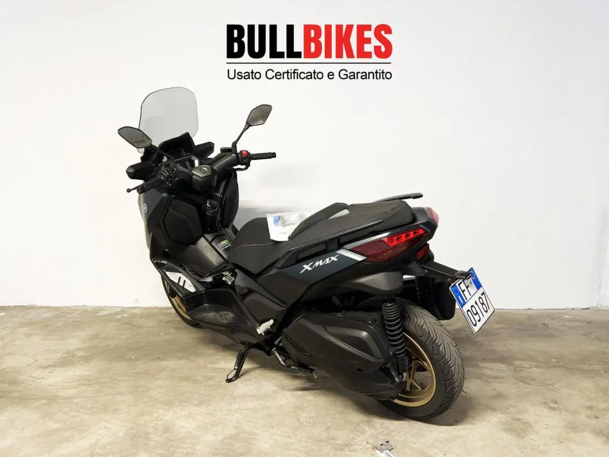 Yamaha X-Max 300 Tech Max (2021 - 24) (3)