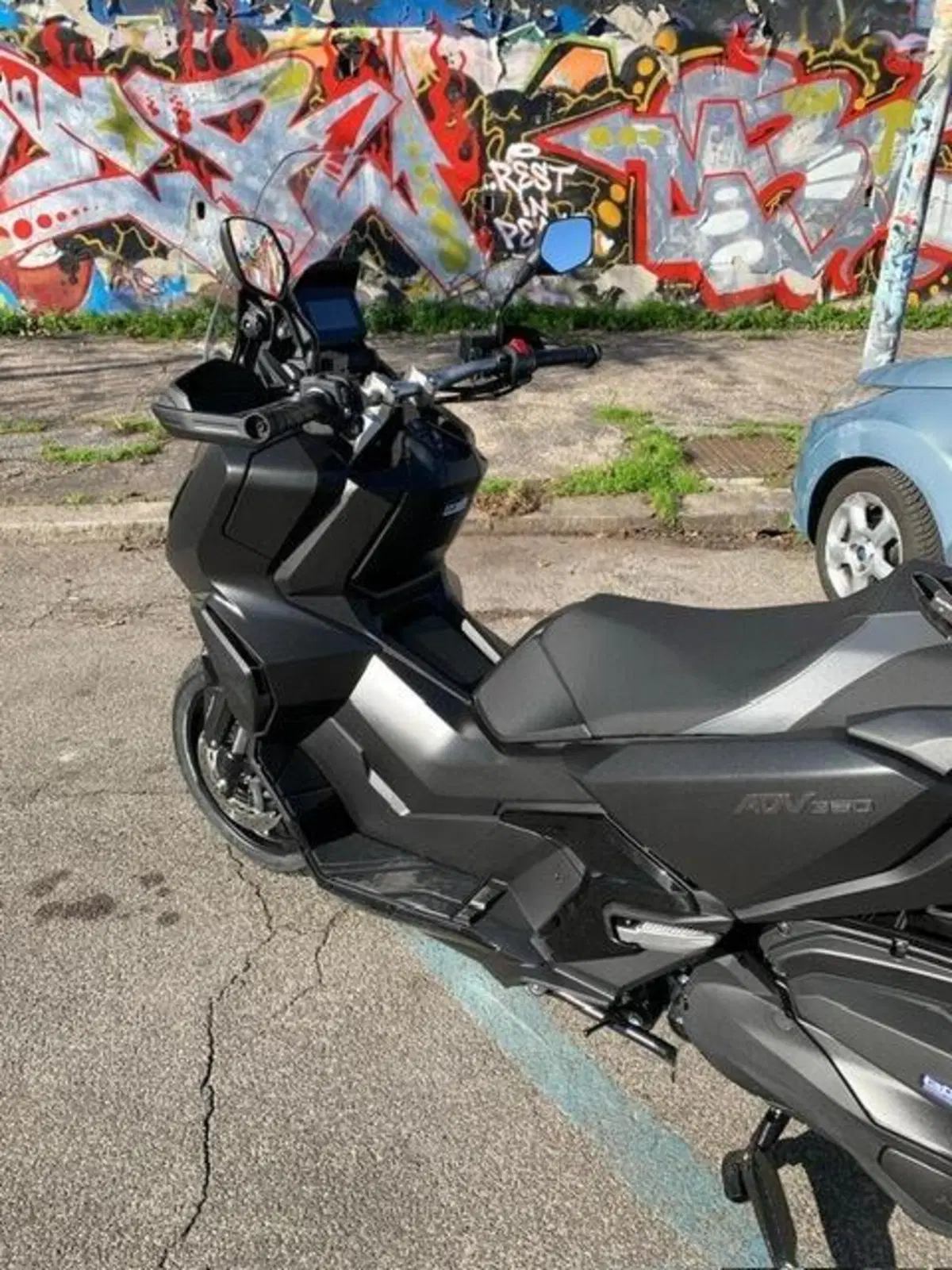 Honda ADV 350 (2022 - 24) (5)